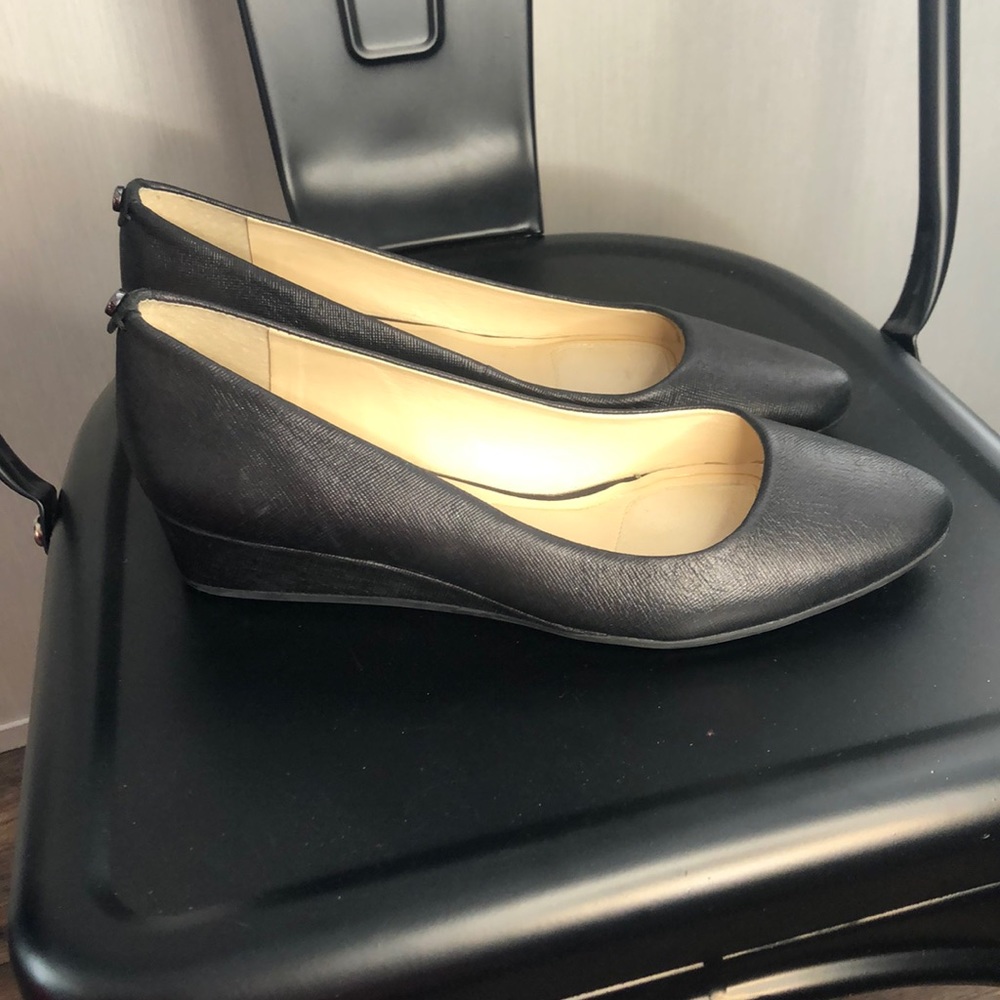 Alex Marie wedge with button detail